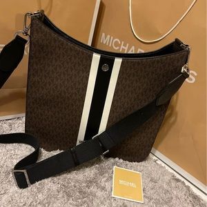 Michael Kors Large Briley Messenger Crossbody Bag